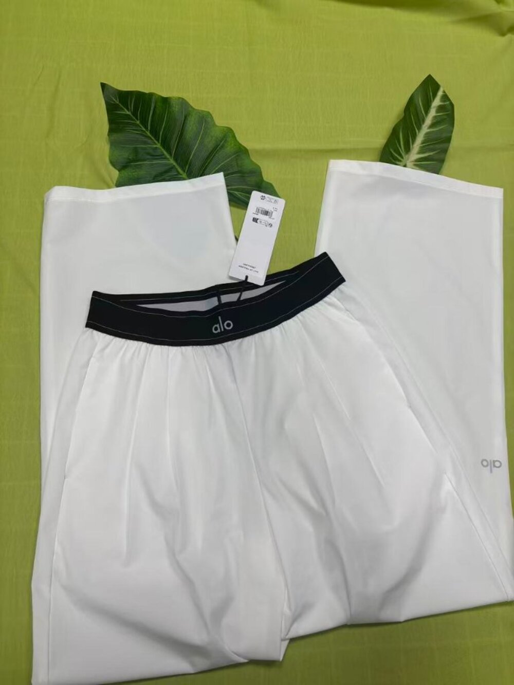 Alo Yoga Suit Up Trouser, White Sizes XS–M Regular Fit 📦Office Essential - Picture 5 of 9